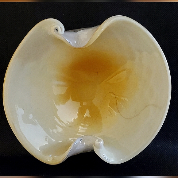 Vintage Murano Style Caramel Yellow Encased Glass Dish - Picture 6 of 12